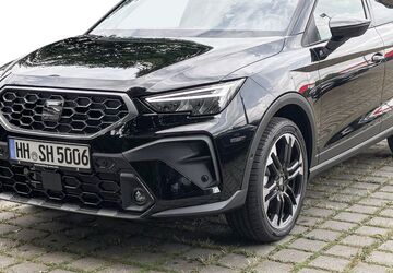 Seat Arona 1.998 km 31.998 &euro; Hamburg 22529