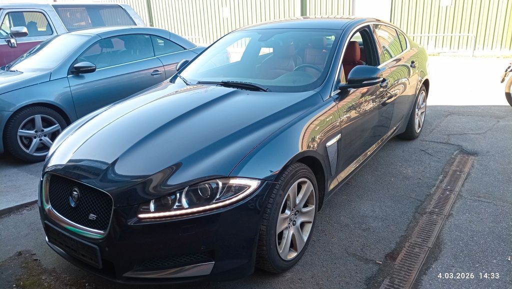 Jaguar XF 292.000 km 4.950 &euro; Hamburg Lohbruegge 21031