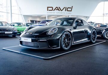 Porsche 992 9.492 km 187.992 &euro; Hamburg 22047
