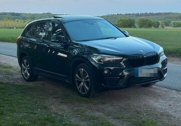 BMW X1 122.000 km 16.400 &euro; Hamburg Heimfeld 21075
