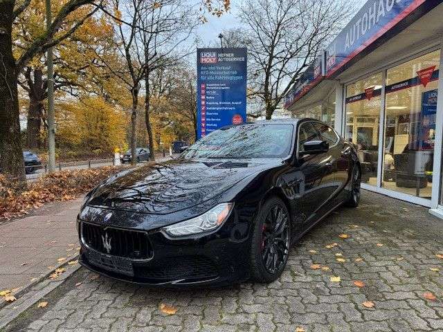 Maserati Ghibli 51.531 km 29.900 &euro; Hamburg 22399