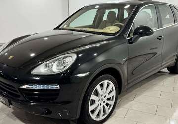 Porsche Cayenne 153.000 km 23.990 &euro; Hamburg 22043