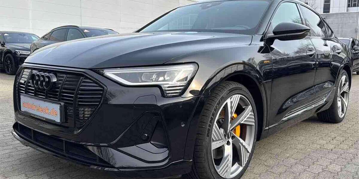 Audi e-tron 28.235 km 35.950 &euro; Hamburg 22047