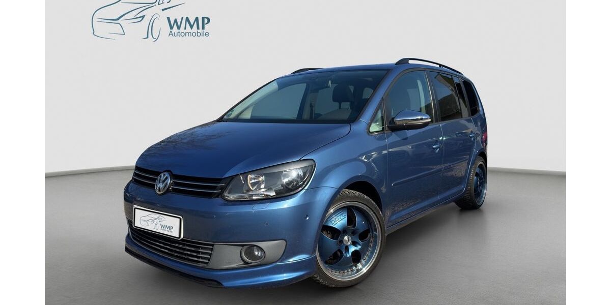 VW Touran 204.128 km 5.790 &euro; Hamburg 22045
