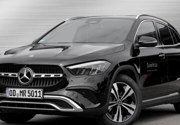 Mercedes-Benz GLA 200 9.999 km 40.880 &euro; Bad Oldesloe 23843