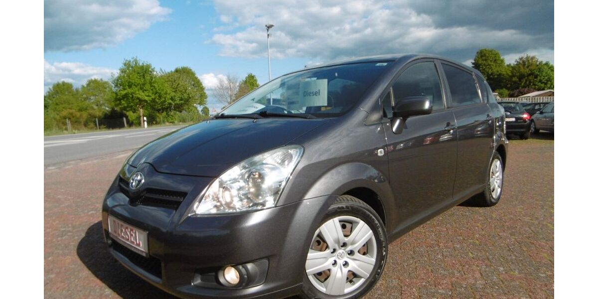 Toyota Corolla Verso 193.159 km 5.450 &euro; Tornesch 25436