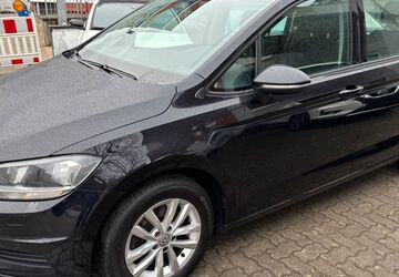 VW Touran 187.000 km 13.950 &euro; Hamburg 22767