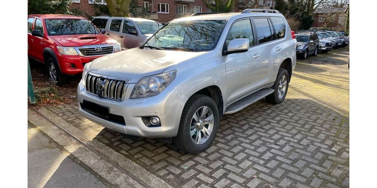 Toyota Land Cruiser 233.400 km 22.700 &euro; Hamburg 20535