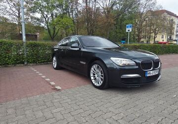 BMW 740 225.000 km 13.699 &euro; Hamburg 20257
