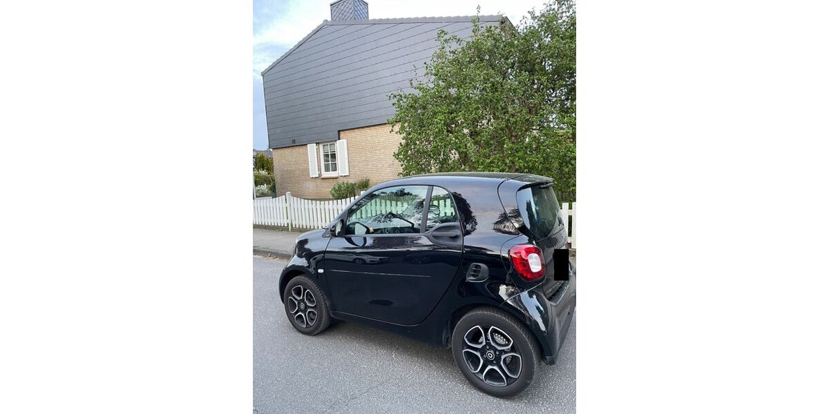Smart ForTwo 87.000 km 14.500 &euro; Hamburg 20539