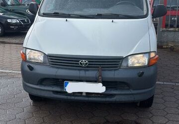 Toyota Hiace 290.000 km 5.200 &euro; Hamburg 22113