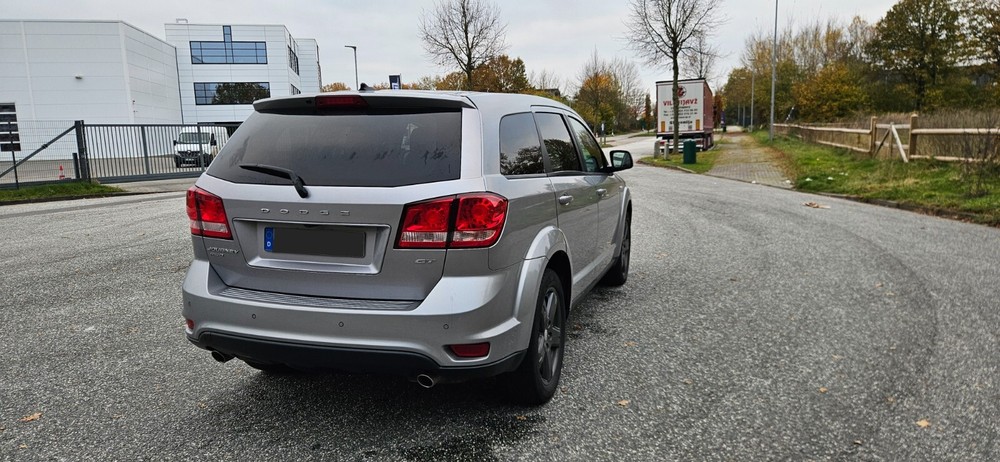 Dodge Journey 91.000 km 15.500 &euro; Elmshorn 25335