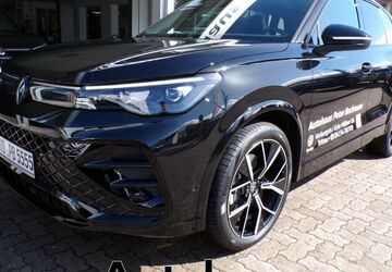 VW Tiguan 5.450 km 49.990 &euro; Trittau 22946