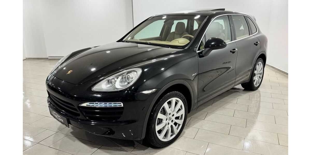 Porsche Cayenne 153.000 km 23.990 &euro; Hamburg 22043
