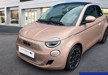 Fiat 500e 49.132 km 23.990 &euro; Hamburg 20537
