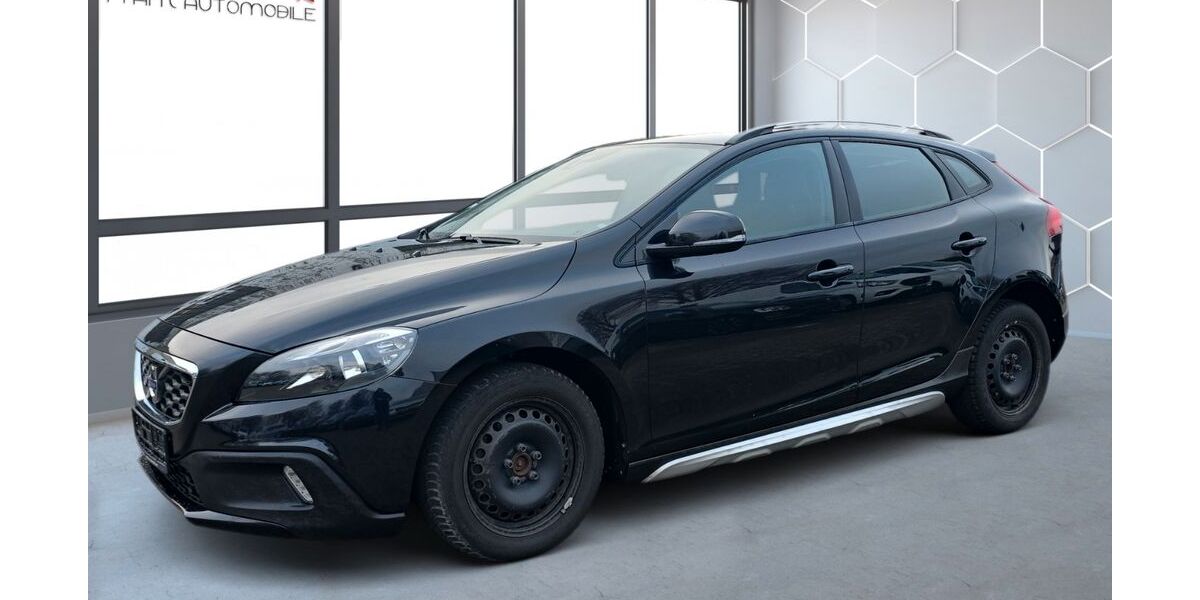 Volvo V40 122.800 km 8.675 &euro; Pinneberg 25421