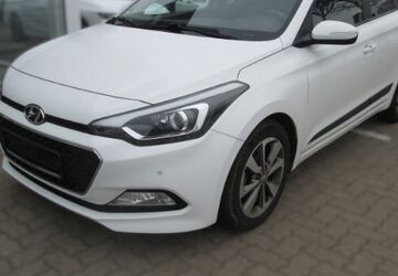 Hyundai i20 28.412 km 14.900 &euro; Elmshorn 25337