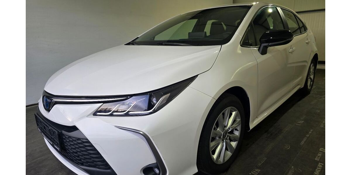 Toyota Corolla 3.000 km 21.950 &euro; Hamburg 21079