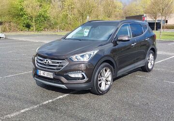 Hyundai SANTA FE 136.000 km 16.500 &euro; Oststeinbek 22113