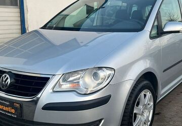 VW Touran 281.000 km 2.690 &euro; Hamburg 20537