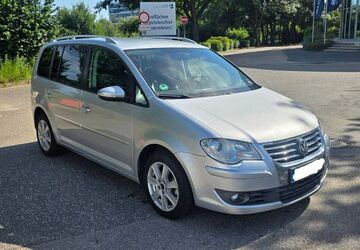 VW Touran 142.000 km 4.750 &euro; Norderstedt 22848