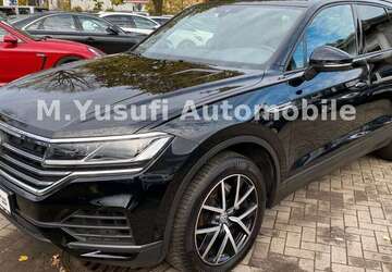 VW Touareg 203.278 km 27.770 &euro; Hamburg 22159