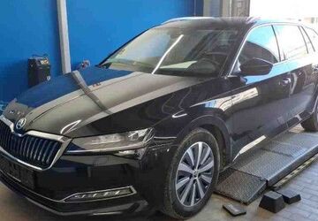 Skoda Superb 102.490 km 23.490 &euro; Hamburg 21029