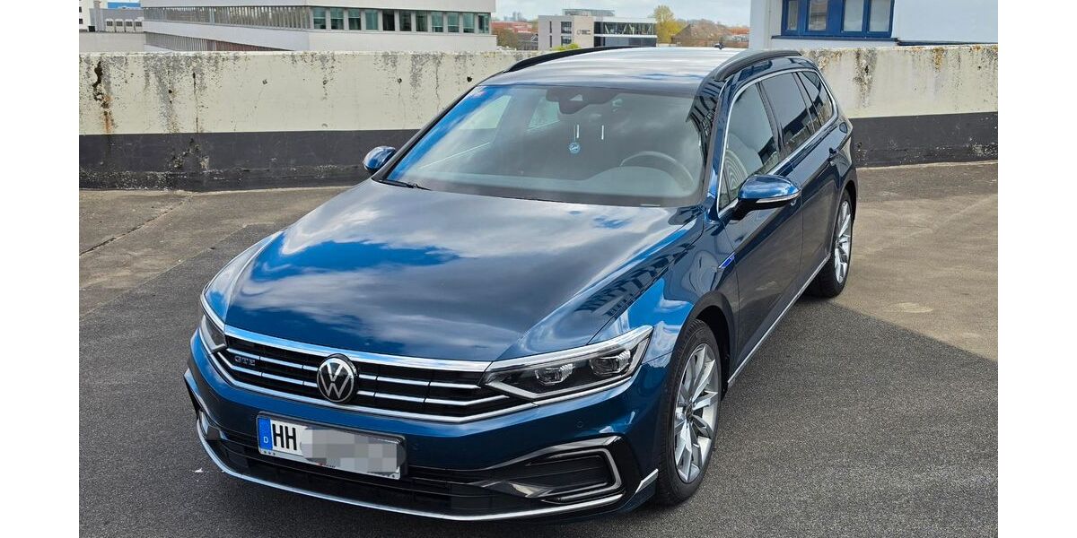 VW Passat Variant 74.229 km 22.990 &euro; Hamburg 20535
