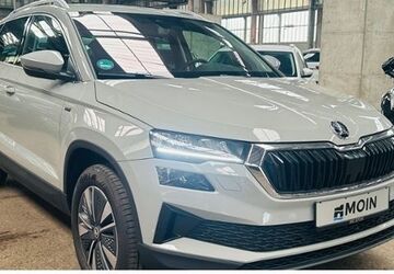 Skoda Karoq 2.000 km 36.480 &euro; Hamburg 22047