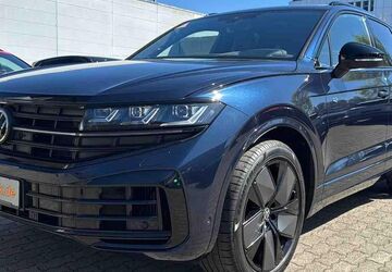 VW Touareg 65.071 km 63.950 &euro; Hamburg 22047