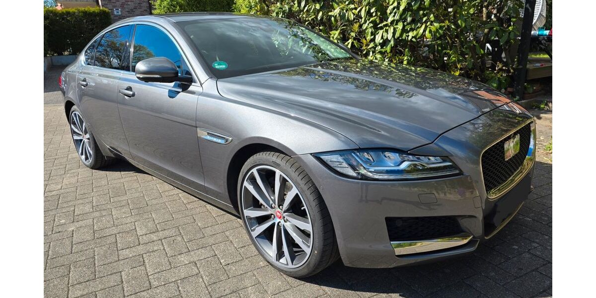 Jaguar XF 129.000 km 18.400 &euro; Bargteheide 22941