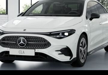 Mercedes-Benz CLA 200 9.900 km 46.500 &euro; Hamburg 22047