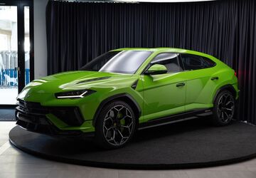Lamborghini Urus 4.600 km 347.990 &euro; Hamburg 20459