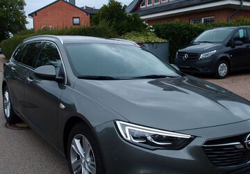 Opel Insignia 28.833 km 19.900 &euro; Braak 22145