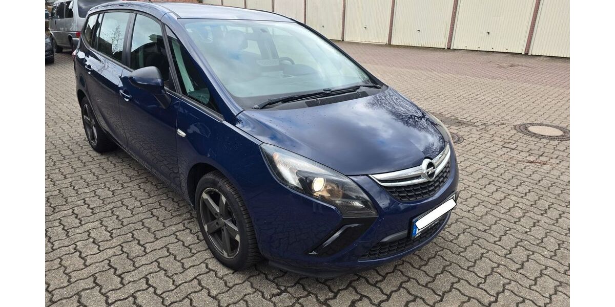 Opel Zafira Tourer 201.380 km 4.499 &euro; Hasloh 25474