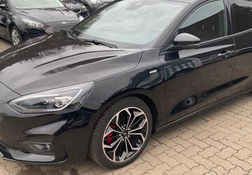 Ford Focus 65.300 km 13.990 &euro; Hamburg 21107