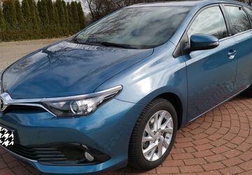Toyota Auris 85.000 km 10.750 &euro; Bargteheide 22941