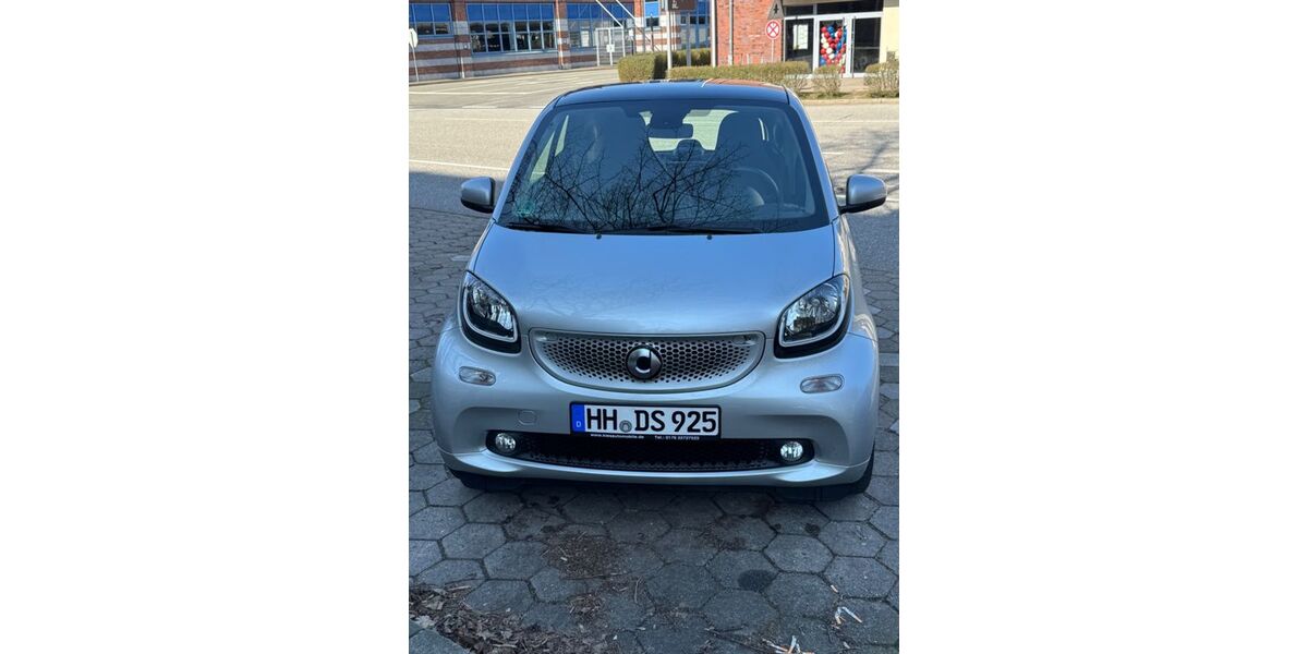 Smart ForTwo 39.800 km 16.900 &euro; Hamburg 22767