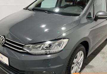 VW Touran 114.000 km 19.750 &euro; Norderstedt 22848