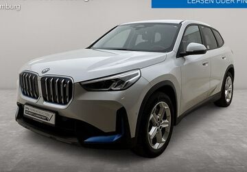 BMW iX1 17.338 km 40.403 &euro; Barsbüttel bei Hamburg 22885