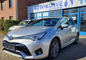 Toyota Avensis 148.924 km 11.490 &euro; Uetersen 25436