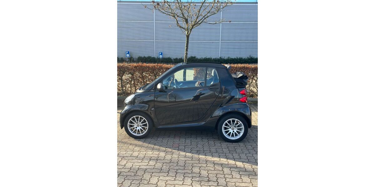 Smart ForTwo 85.200 km 5.790 &euro; Hamburg 22547