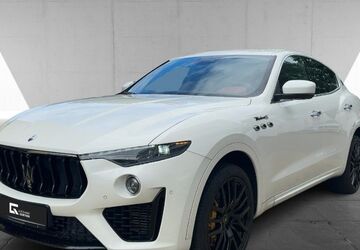 Maserati Levante 53.354 km 66.950 &euro; Hamburg 20537
