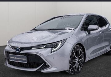Toyota Corolla 75.015 km 25.990 &euro; Hamburg 22529