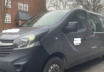 Opel Vivaro 249.000 km 9.250 &euro; Hamburg 20537