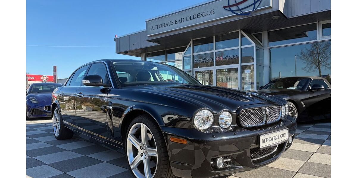 Jaguar XJ 40.900 km 29.888 &euro; Bad Oldesloe 23843