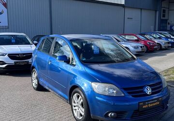 VW Golf 195.515 km 3.999 &euro; bad bramstedtr 24576