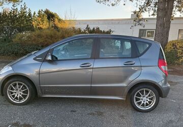 Mercedes-Benz A 180 284.725 km 1.290 &euro; Barsbüttel 22885