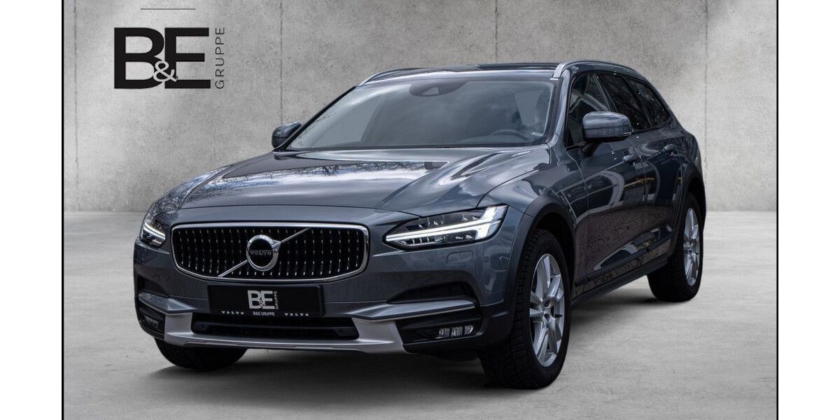 Volvo V90 Cross Country 86.500 km 31.950 &euro; Ahrensburg 22926