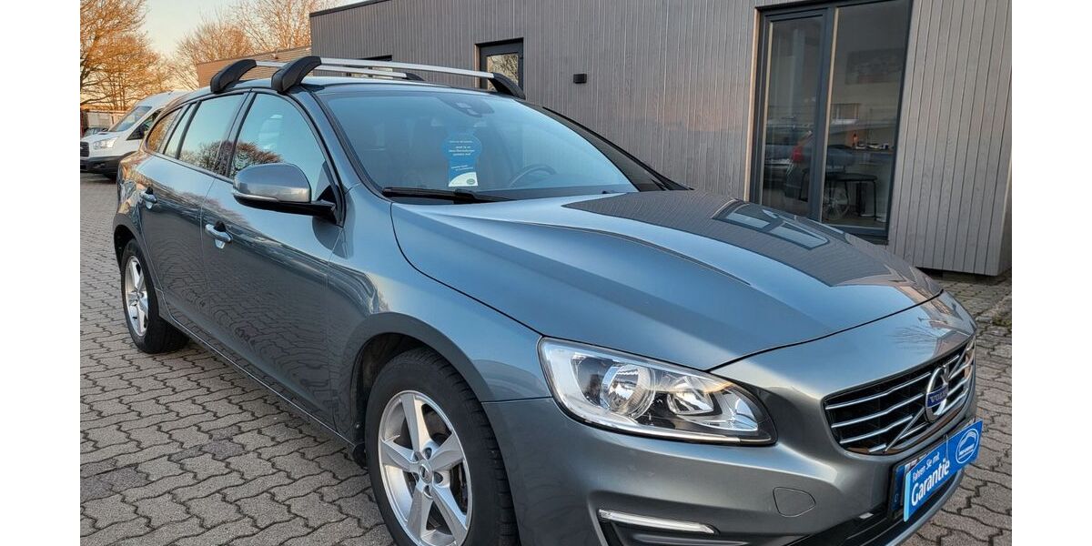 Volvo V60 109.778 km 13.499 &euro; Pinneberg 25421